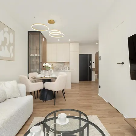 Jasny Apartament Przy Rzece W Rzeszowie Z Parkingiem, Klimatyzacja I Balkonem By Renters 제수프